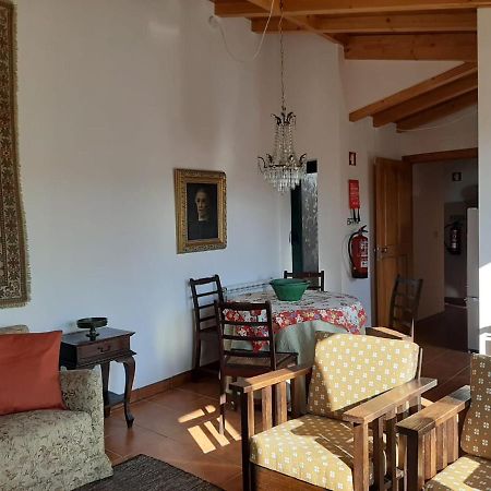 Charming Apt In Historic Building In Serra Da Estrela National Park Vinho  Buitenkant foto
